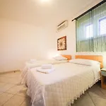 Zvjezdana Apartman Petrčane