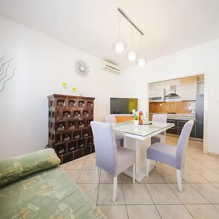 Zvjezdana Apartamento Petrcane